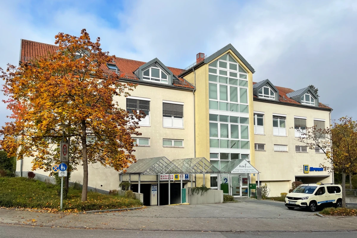 Außenaufnahme der Nephrologischen Praxis München-Unterhaching